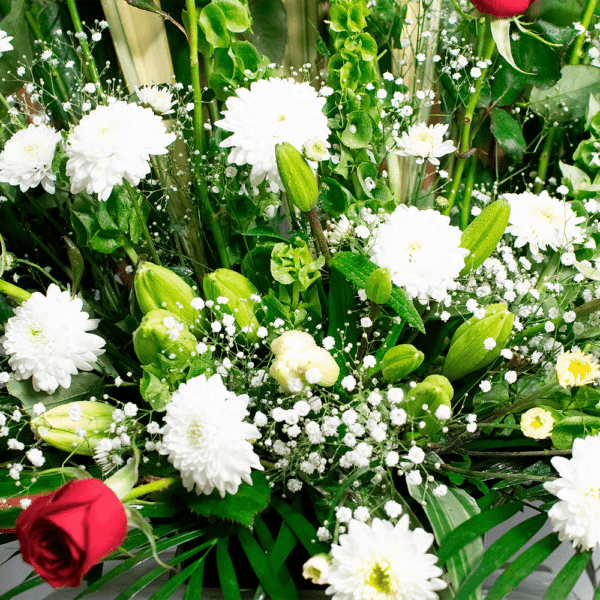 Adorno floral con Rosas - Demostración de Amor