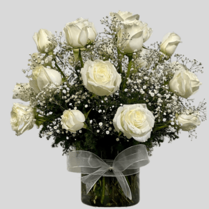 Arreglo de Rosas Blancas “Paz en Cristal”