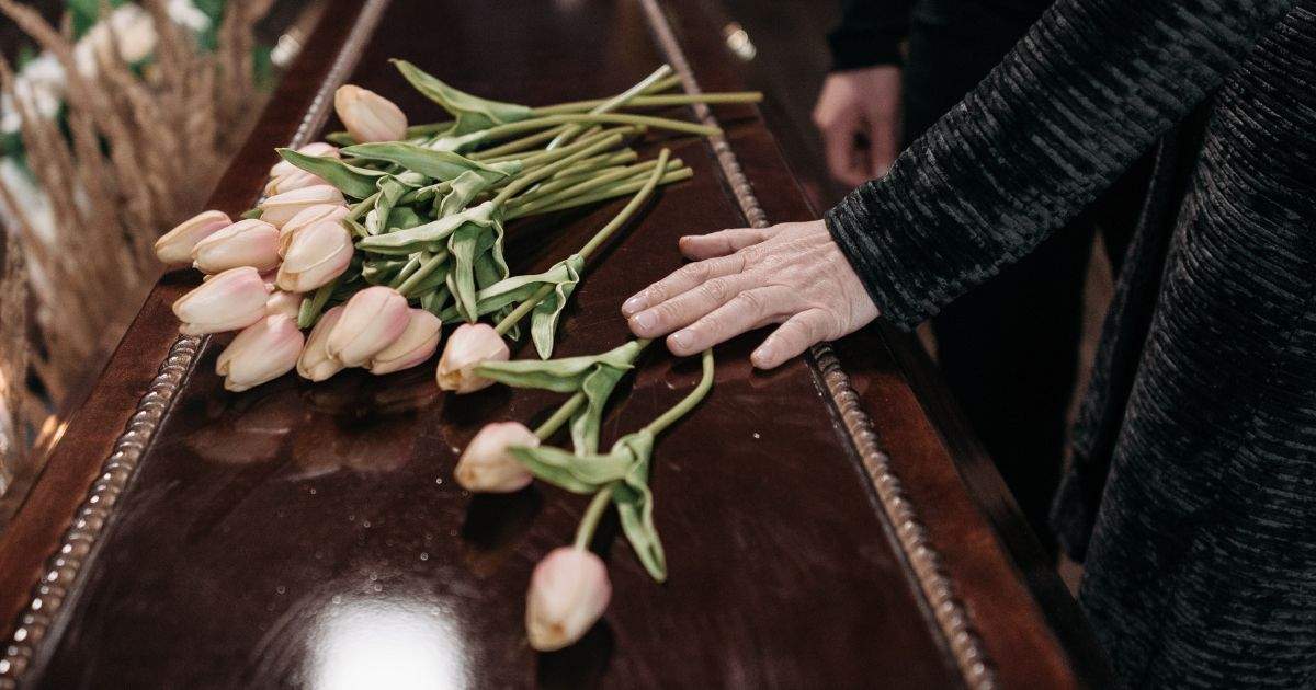 Diferencias entre velorio y funeral